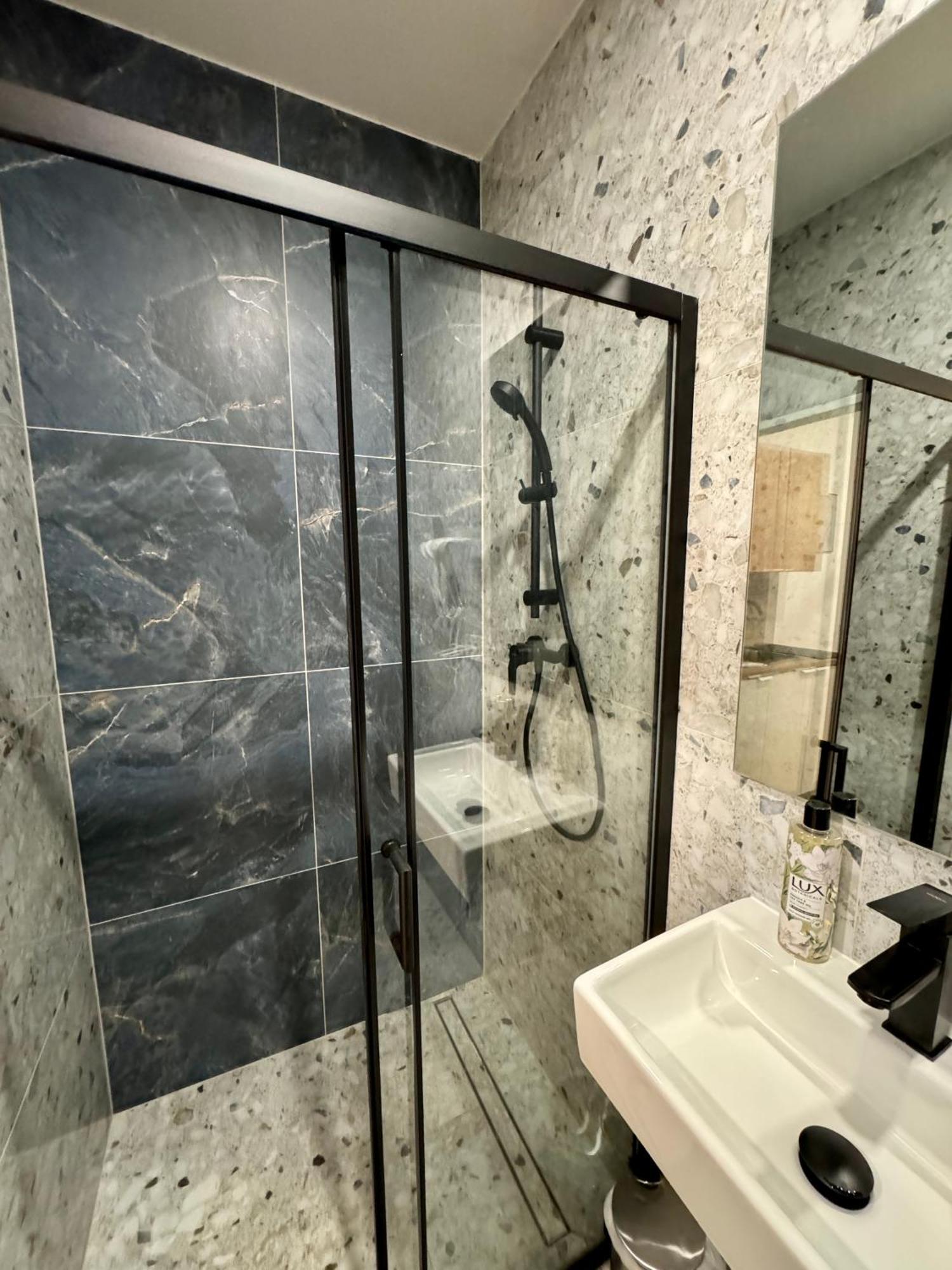 Zitna Downtown Apartments Прага Екстериор снимка